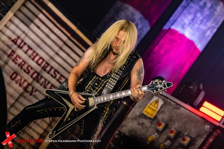 Richie Faulkner